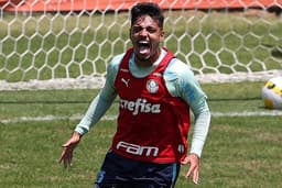 Gabriel Menino - Treino Palmeiras