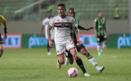 América-MG x São Paulo - Luciano