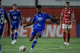 Vila Nova x Cruzeiro