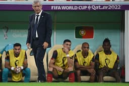 Fernando Santos e Cristiano Ronaldo no banco - Portugal