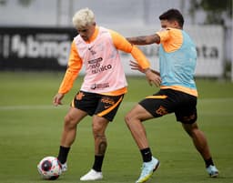 Treino Corinthians - Fagner e Caetano