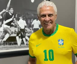 Roberto Dinamite - Brasil - Seleção Brasileira