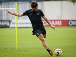 Yuri Alberto - Treino Corinthians 07/02