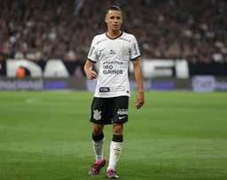 Matheus Araújo estará à disposição do Corinthians para o duelo de ida contra o Newell's Old Boys Corinthians x Santo André