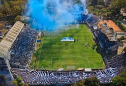 Estadio Del Bosque em Gimnasia x Estudiantes