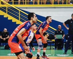 douglas souza volei