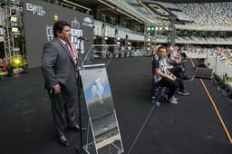 Ednaldo parabenizou o Galo pela nova casa e disse que Seleção pode jogar no estádio