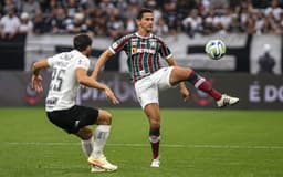 ganso_fluminense_corinthians-aspect-ratio-512-320