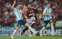 flamengo_racing_everton_ribeiro-aspect-ratio-512-320