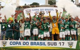 palmeiras_campeao_copa_do_brasil_sub_17_2017-aspect-ratio-512-320