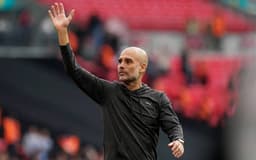 Guardiola1030523559h-aspect-ratio-512-320