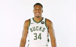 Giannis Antetokounmpo Milwaukee Bucks