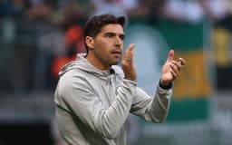 abel_ferreira_palmeiras_fortaleza_brasileirao_2023-aspect-ratio-512-320