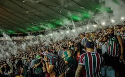 fluminense-torcida-aspect-ratio-512-320