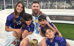 messi-family-dccf1384c5d74dc89e3bf2ea6f5417a9-aspect-ratio-512-320