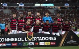 jogadores-flamengo-penarol-scaled-aspect-ratio-512-320