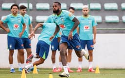 Gerson-treino-Selecao-aspect-ratio-512-320