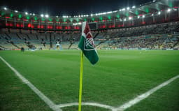 bandeira_fluminense-scaled-aspect-ratio-512-320