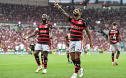 comemoracao-jogadores-flamengo-scaled-aspect-ratio-512-320