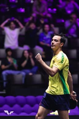 Miniatura da imagem: Hugo Calderano é eliminado por Kanak Jha no WTT Champions de Montpellier (Foto: Divulgação / WTT)