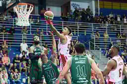 Miniatura da imagem: Franca em vitória sobre o União Corinthians na terceira rodada do NBB 2025/26 (Foto: Marcos Limonti / SFB)