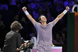 Miniatura da imagem: A emoção de João Fonseca com o título do ATP 500 da Basileia