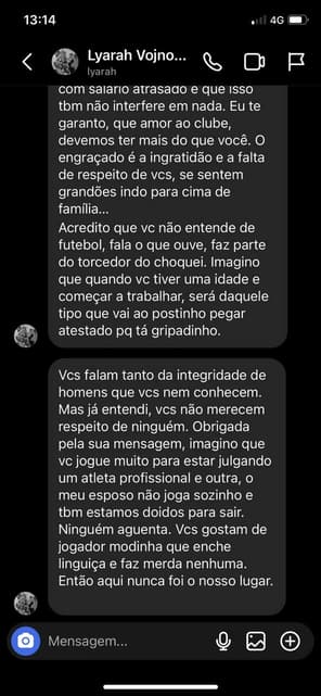 Conversa da esposa de Maycon com um torcedor do Corinthians