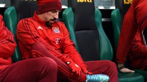 Ribéry só volta a jogar em 2016 (Foto: Patrik Stollarz / AFP)