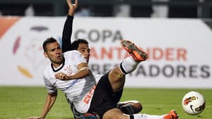 Leandro Castán foi vendido pelo Corinthians para a Roma por 5 milhões de euros