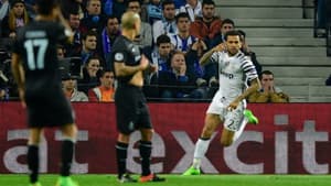 Juventus sai na frente contra o Porto