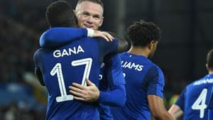 Rooney e Gueye - Everton x Hajduk Split
