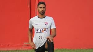 Santiago Tréllez pode reforçar o Corinthians