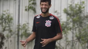 Juninho Capixaba em treino do Corinthians