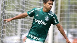 Gabriel Silva fez um dos gols da vitória por 3 a 1 do Palmeiras sobre o São Paulo