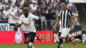Corinthians x Santos Vagner Love e Diego Pituca