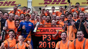 Carlos Sainz festeja P3