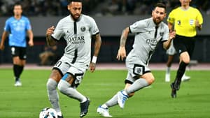Kawasaki Frontale x PSG - Neymar e Messi