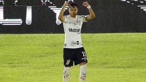 Romero-Botafogo-Corinthians-aspect-ratio-512-320