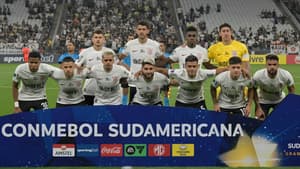 Corinthians-Nacional-Sul-Americana-scaled-aspect-ratio-512-320