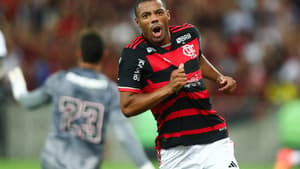 Flamengo-x-Sao-Paulo-De-La-Cruz-aspect-ratio-512-320