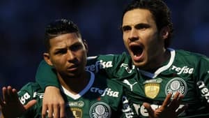 Rony-e-Raphael-Veiga-do-Palmeiras-aspect-ratio-512-320