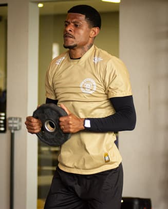 Tiago Marques, atacante do North (Foto: reprodução North)