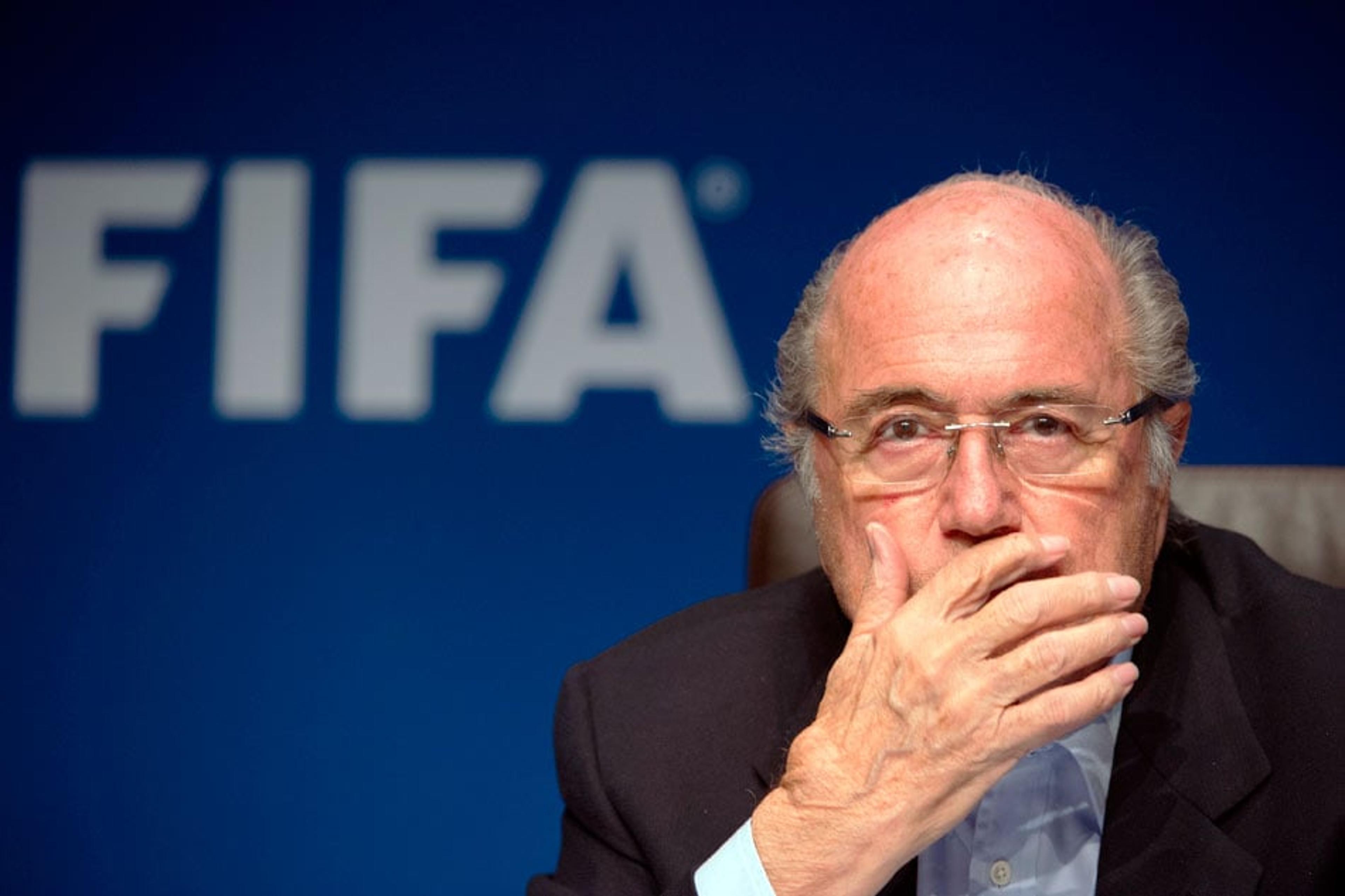 Em entrevista, Blatter disse: ‘Achei que até Deus tinha me abandonado’