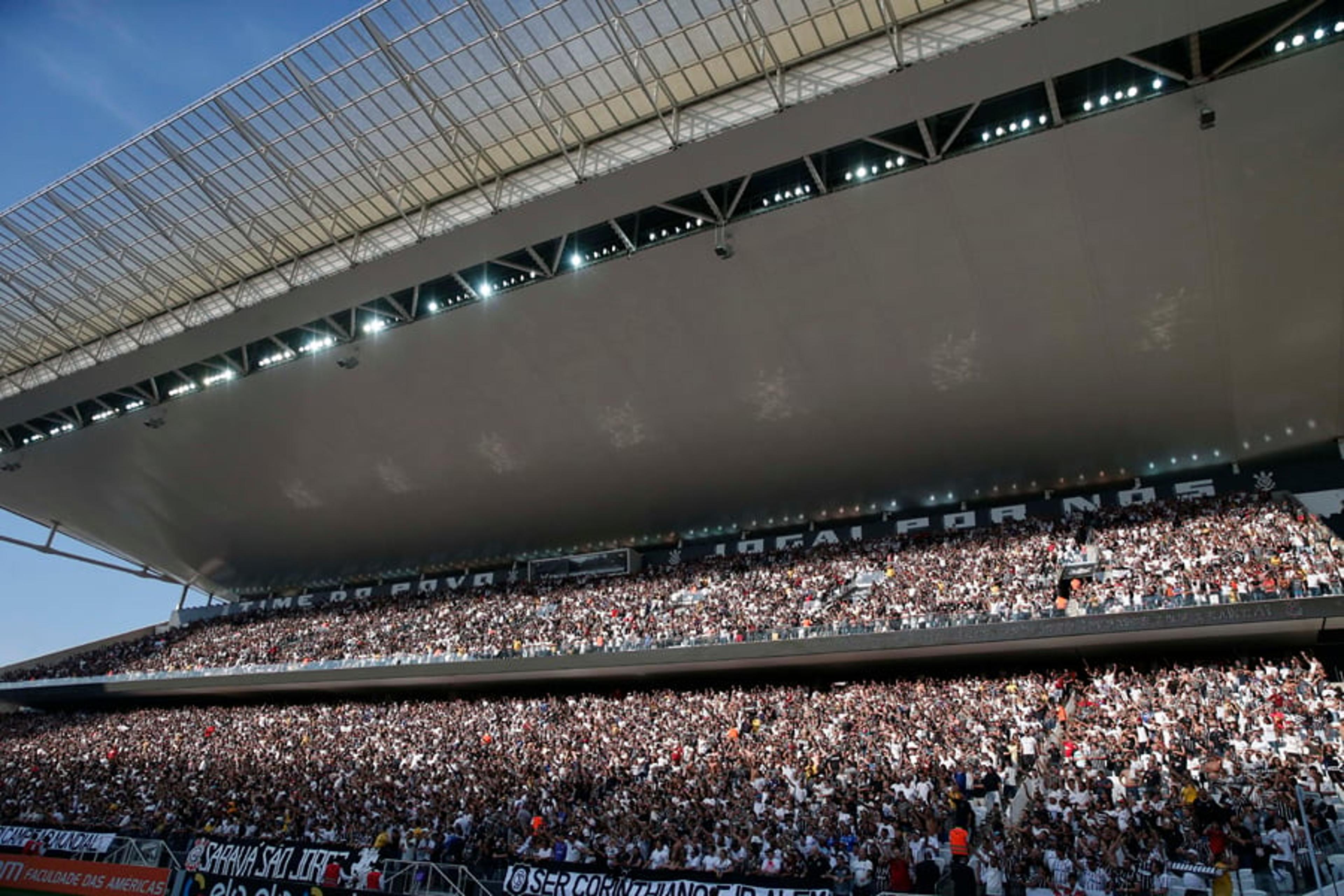 Agora vai? Andrés promete naming rights da Arena para próximos dias