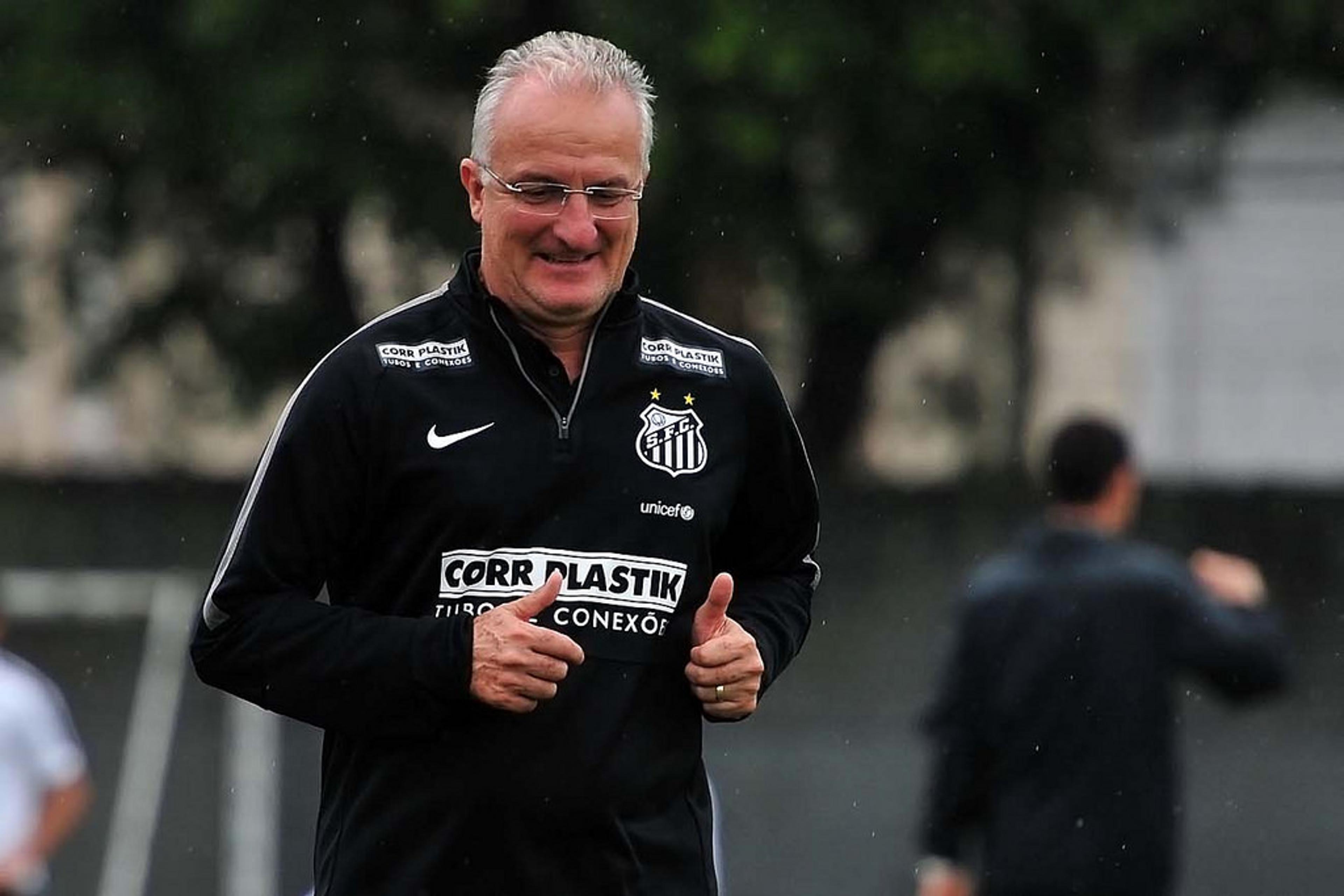 Prestes a igualar os jogos de Marcelo, Dorival tem marcas melhores e meta