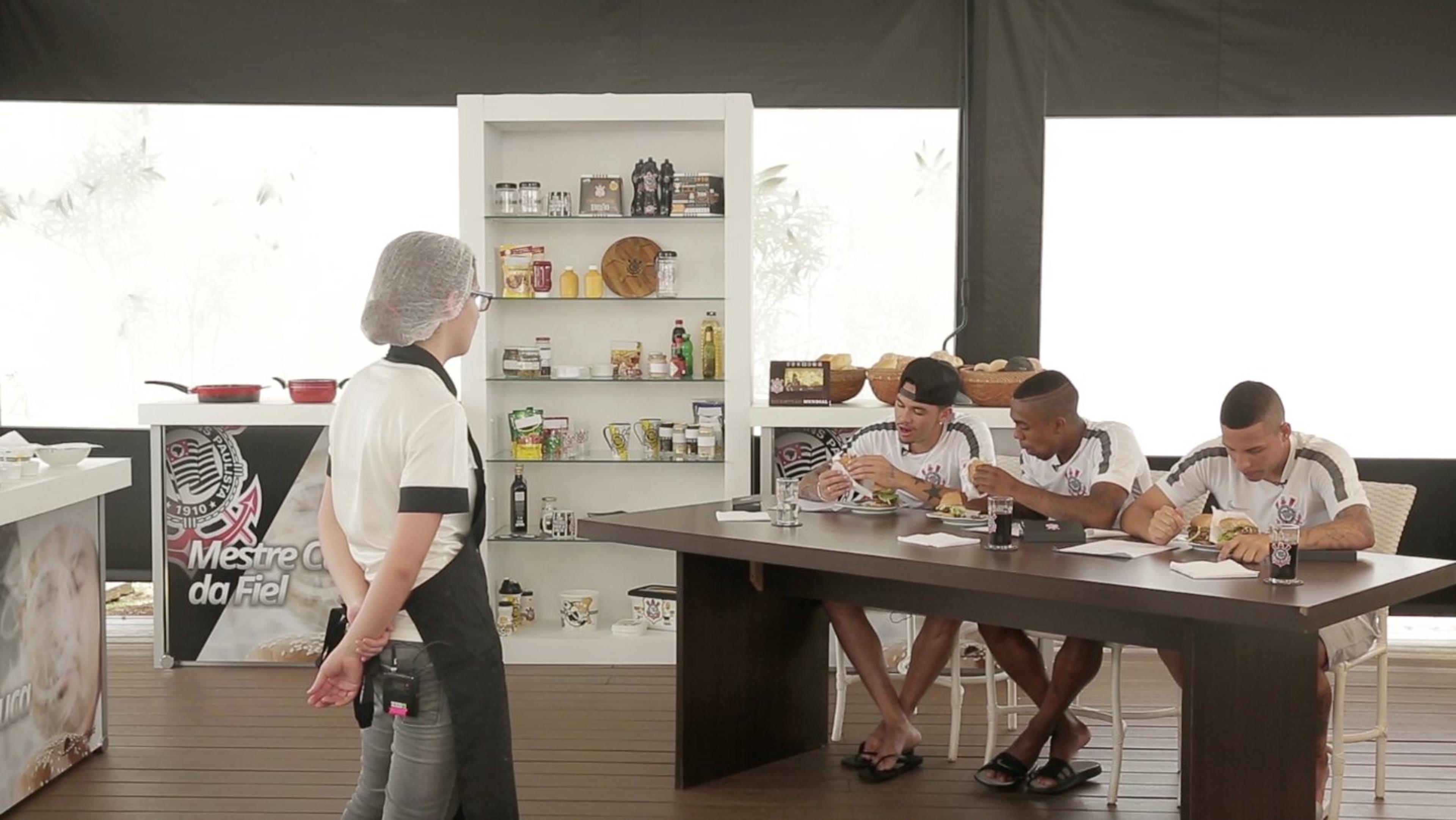 Torcida escolherá nome da rede de alimentação oficial do Corinthians