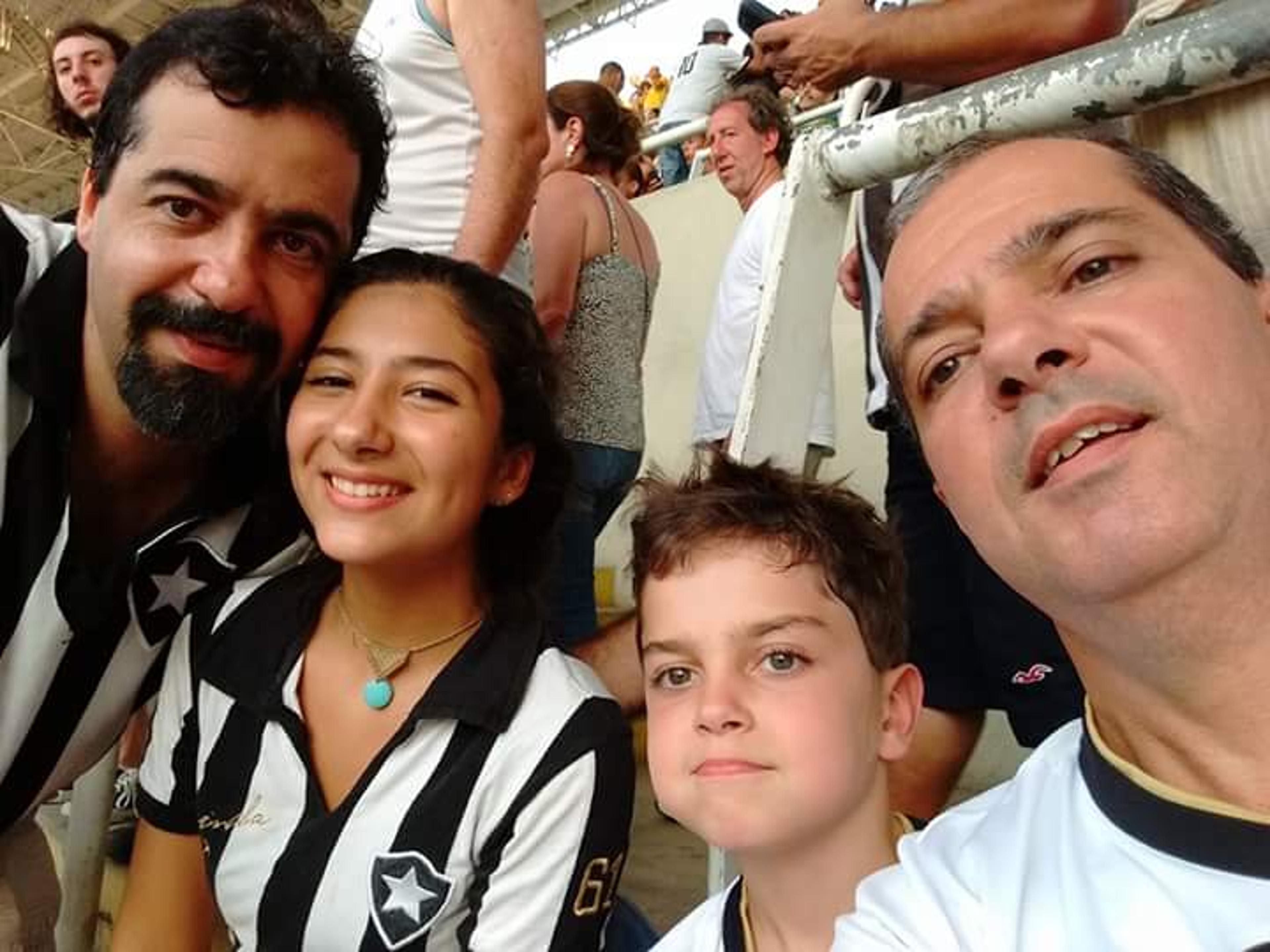 À espera do título, sócio-torcedor do Botafogo aproveita descontos