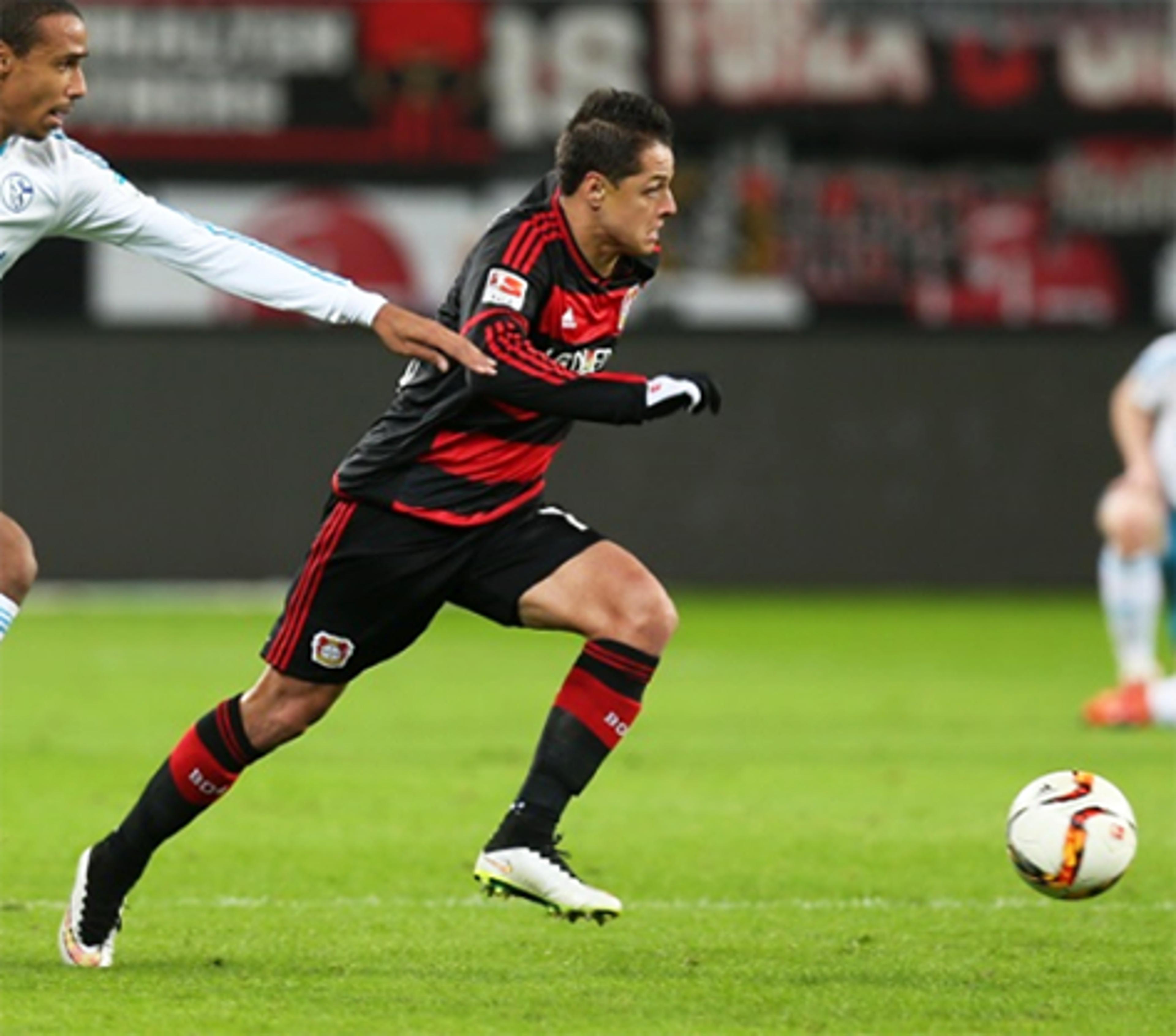 Bayer Leverkusen perde Chicharito e Bender para estreia do Alemão