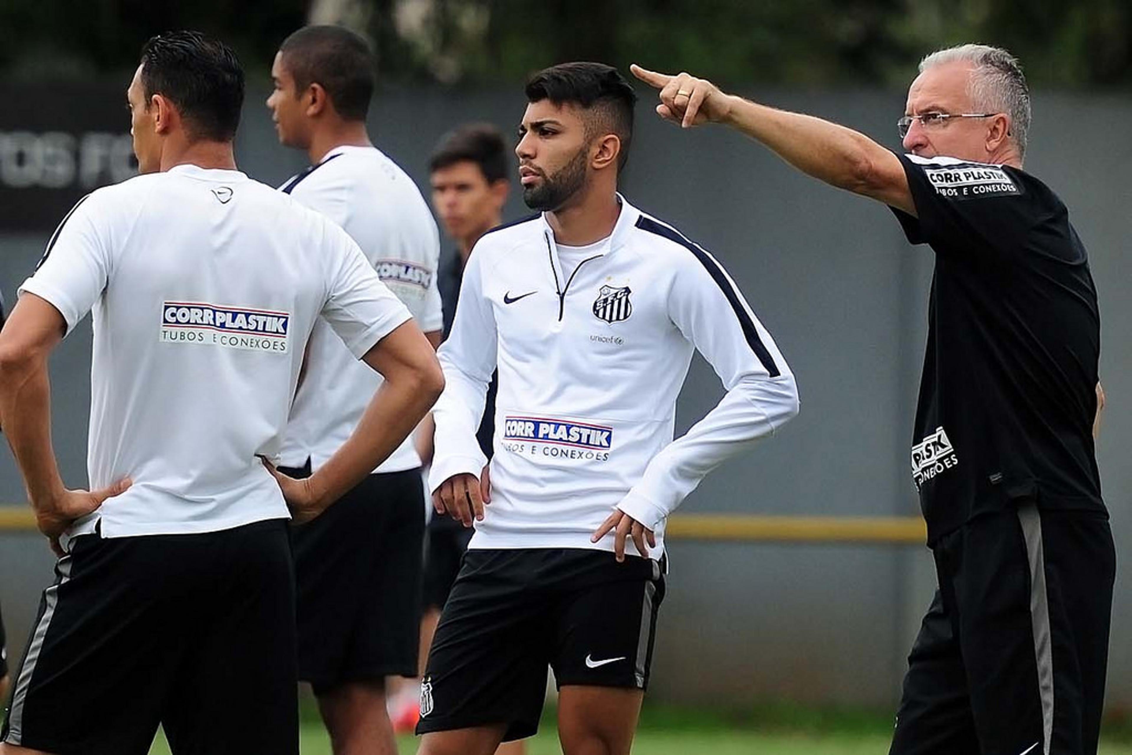 Sem título e fortuna, Santos adota planejamento ‘modesto’ para 2016