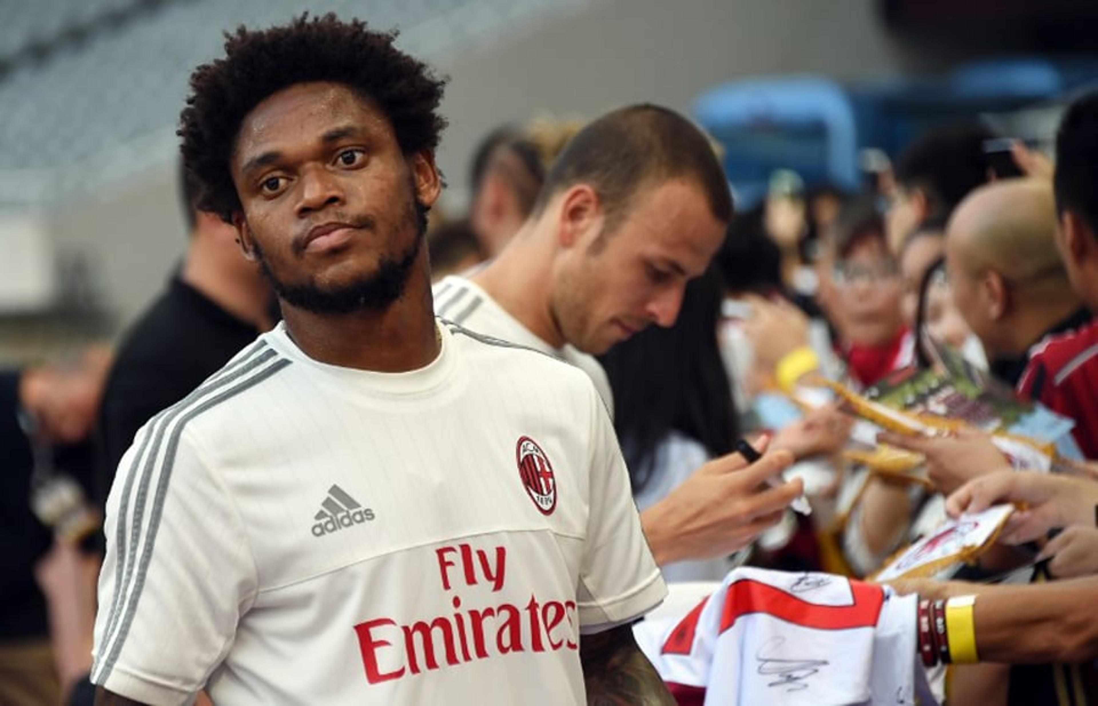 Sem Luiz Adriano e Cerci, Milan deve ficar com jovem promessa